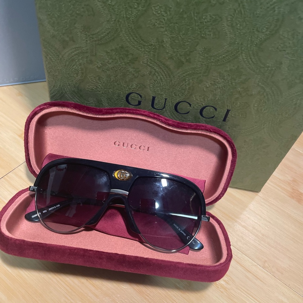 GUCCI GG0477S 001 AVIATOR UNISEX SUNGLASSES